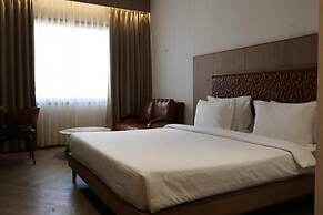 Get Inn Hotel