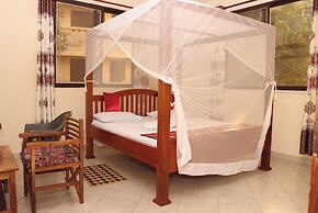 Pebbles Guest house Ukunda