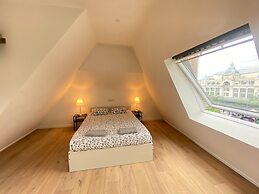 12-guest Apartment on the Main Square