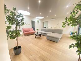 12-guest Apartment on the Main Square