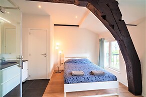 12-guest Apartment on the Main Square