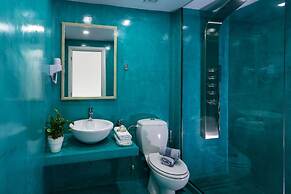 Oliv Apartments
