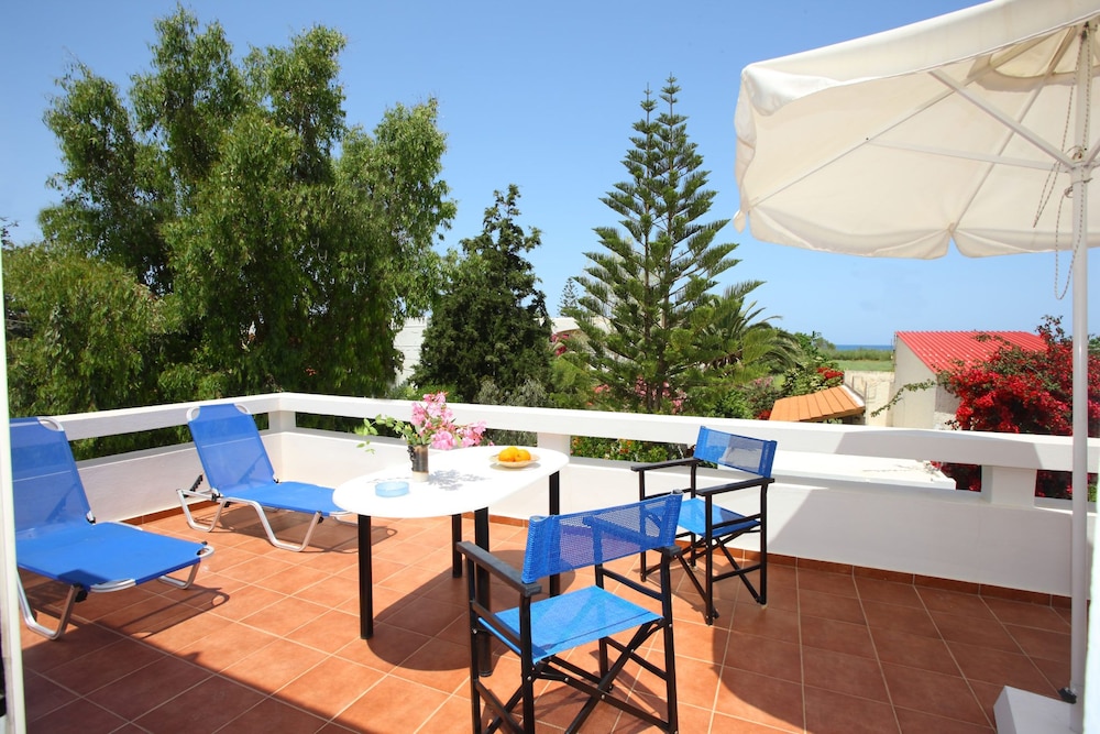 Oliv Apartments