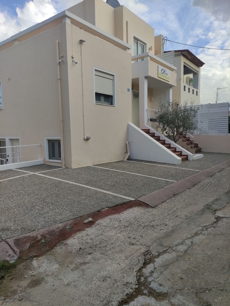 Oliv Apartments