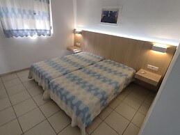 Oliv Apartments