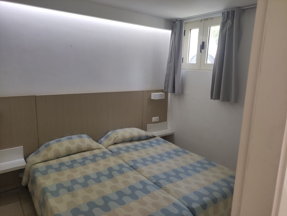 Oliv Apartments