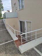 Oliv Apartments