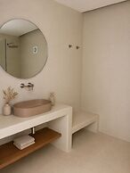 Vespera Private Luxury Suites