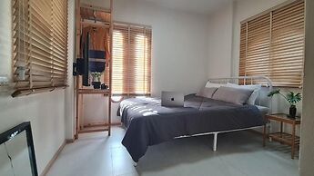Uncle NID Hostel