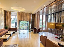 Hotel Holiday Heights