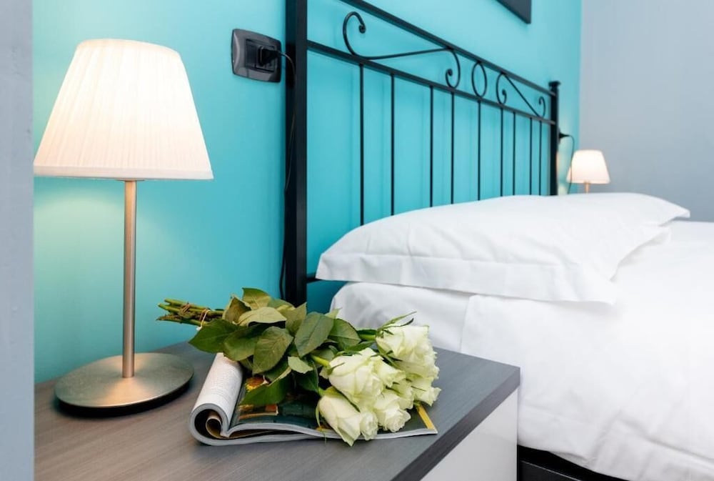 GALIA ROOMS