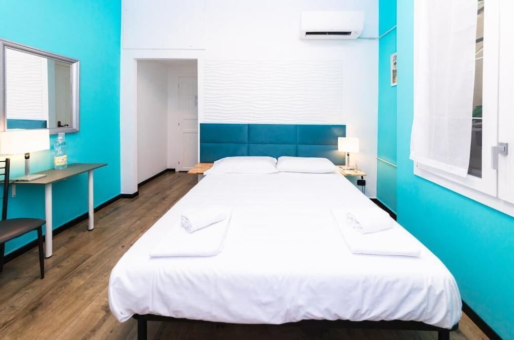 GALIA ROOMS