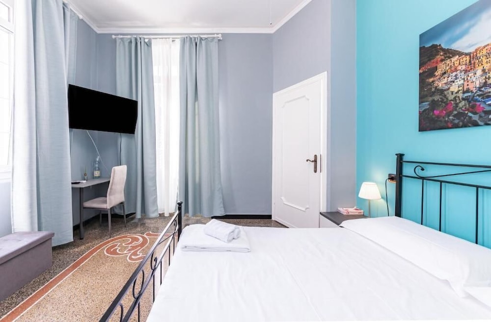 GALIA ROOMS
