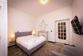 GALIA ROOMS