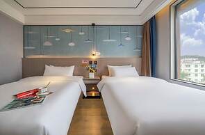 BLUE HOTEL-YANGHE INDUSTRIAL