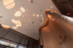 The Nelson Luxury Apartment