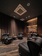 The Nelson Luxury Apartment