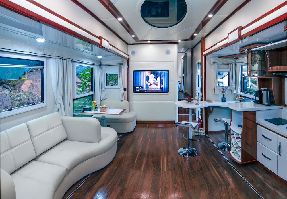 YAOJIA YANGXIN RESORT