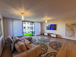 Ocean Breeze Luxury Apartments