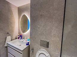 Ocean Breeze Luxury Apartments