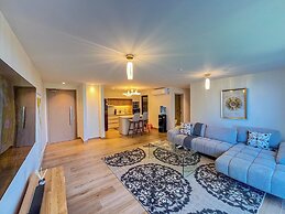 Ocean Breeze Luxury Apartments