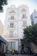 Chiori Seaside Hotel Da Nang