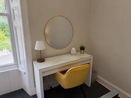 Panoramic View - Garden - Parking - Sleeps 6
