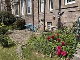 Panoramic View - Garden - Parking - Sleeps 6