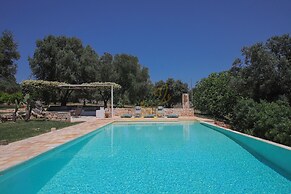 TD Trulli Vittoriani Charme and Pure Nature W/..