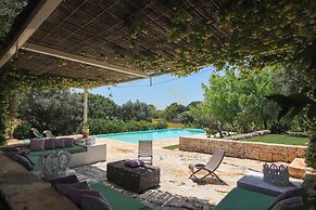 TD Trulli Vittoriani Charme and Pure Nature W/..