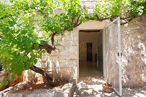 TD Trulli Vittoriani Charme and Pure Nature W/..