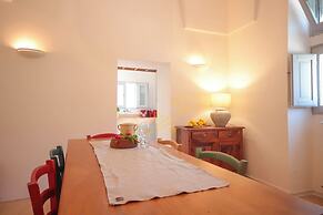 TD Trulli Chiara Tastefully Decorated With Pool