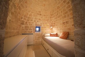 TD Trulli Tortorella With Nature Pool & Sauna