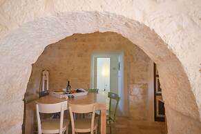 TD Trulli Terralta Panoramic Pool Over Country..