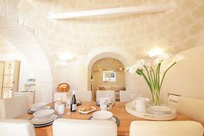 TD Trulli di Carole Renovated Trulli With Pool