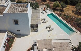 TD Casa Lulù Panoramic Pool Over Med/scrub