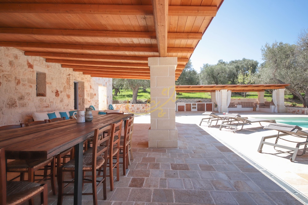 TD Villa e Trulli il Bergamotto W/pool & Med/c..