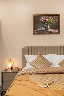 Alaya Stays Pinnacle 3BHK Apartment