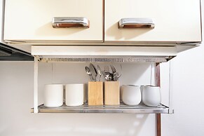 Compact Easy Stay - Budget Nakasu
