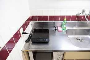 Compact Easy Stay - Budget Nakasu