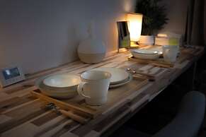 Compact Easy Stay - Budget Nakasu