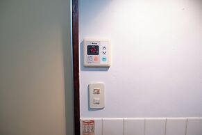 Compact Easy Stay - Budget Nakasu