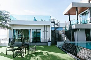 Sky Beach Pool Villa Chanthaburi 1