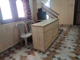 Kaas Home Stay