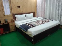 Kaas Home Stay