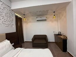 Hotel Pratap Palace