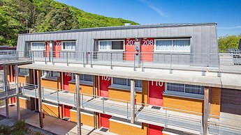 Coastal Apartment Stay for 4
