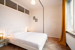 2BR City Stay - Grand Central Area