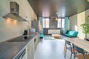 Antwerp Central 1br/7p Apartment