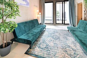 Antwerp Central 1br/7p Apartment